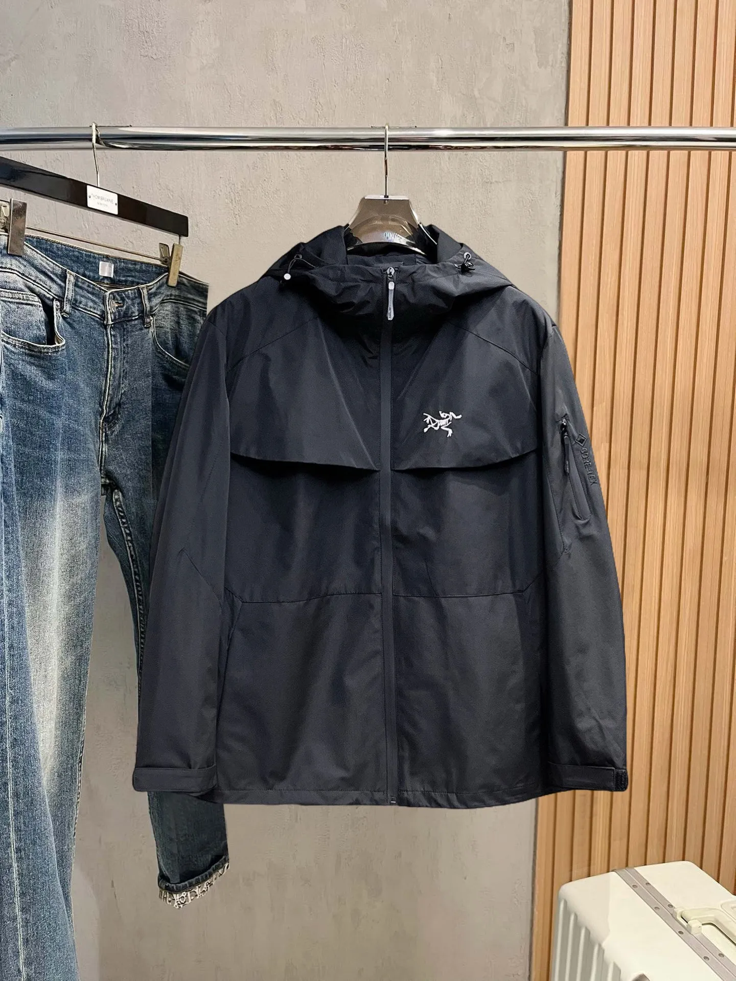 Same Style， ， 2026 New Arrival ，Original Premium Breathable ， ， ， Quality。 ， Sizes：M～3XL，